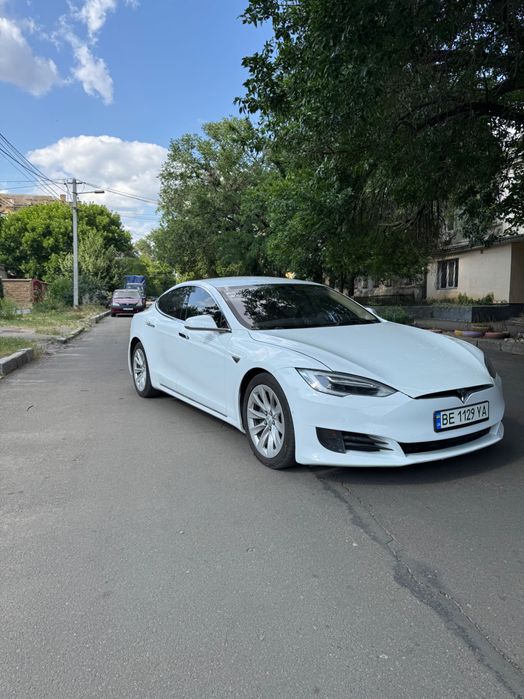 Аренда Tesla model S