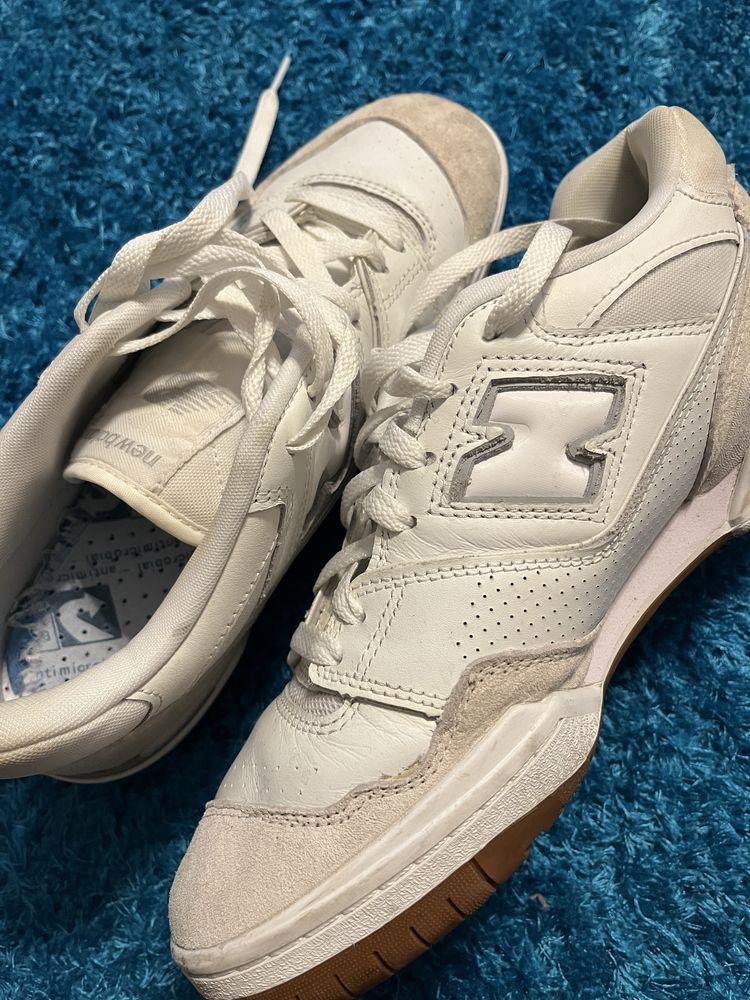 Vendo New Balance 550