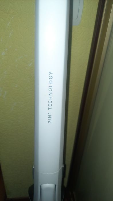 Продам майже новий акумуляторний пилесмок