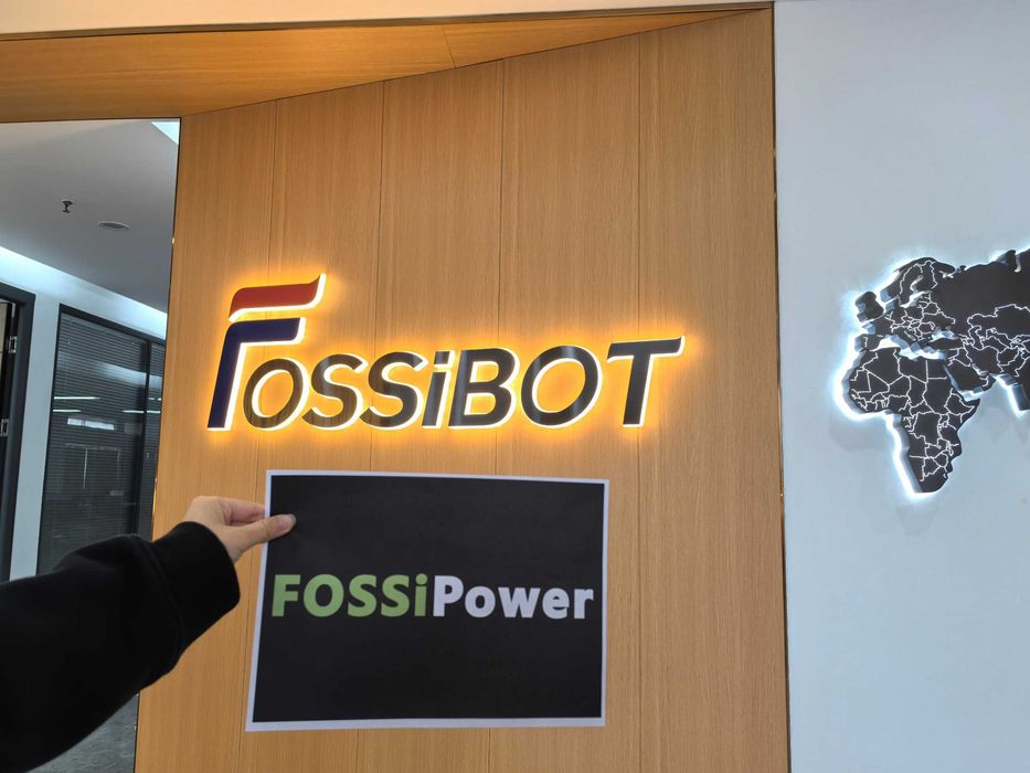 Зарядна станція Fossibot F1200 В наявності