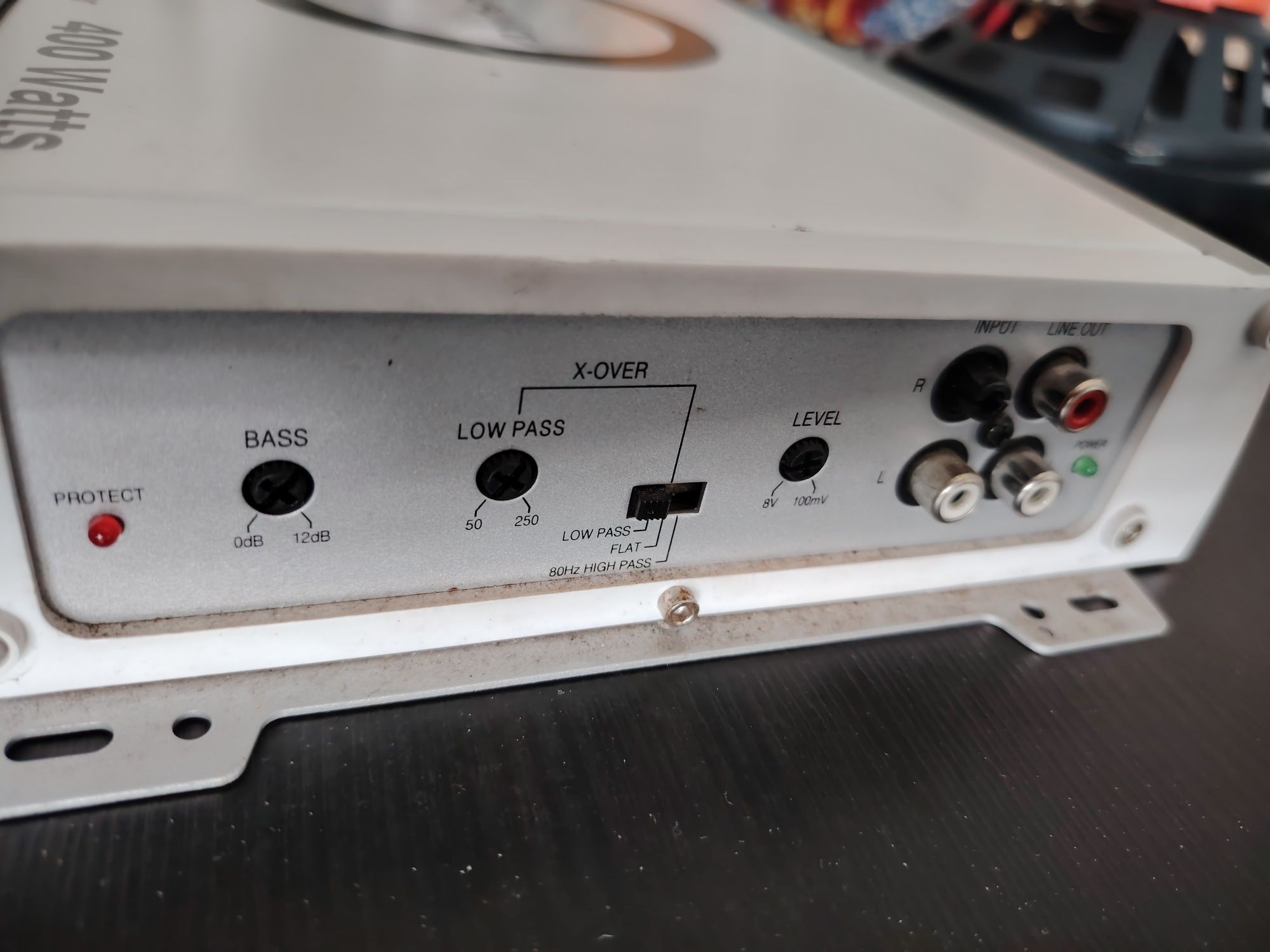 Amplificador blaupunkt