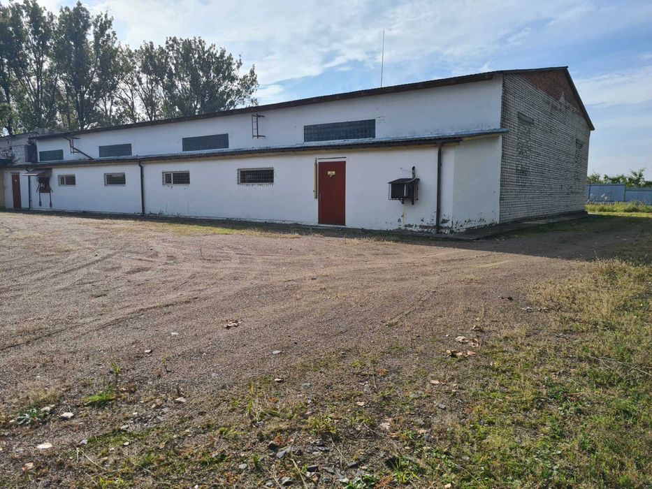 Нерухомість склади