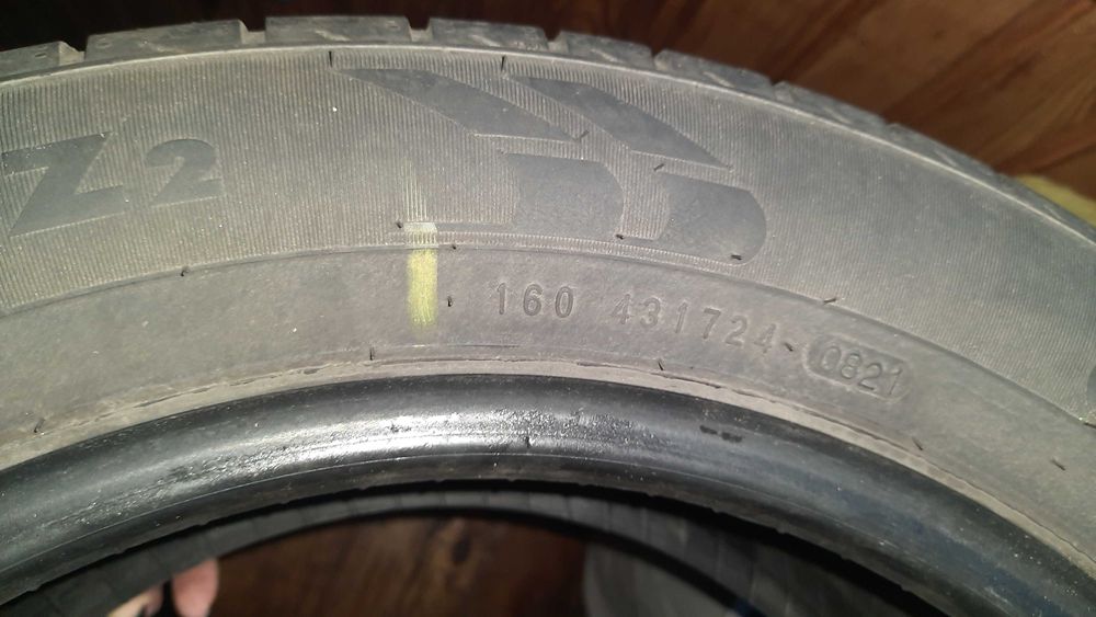 Резина літня  205/55 R16