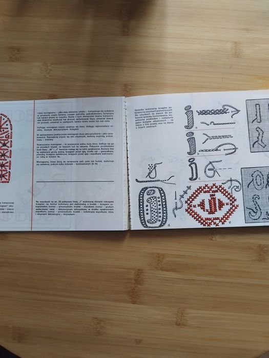 Sprzedam książkę HAFT MODNY