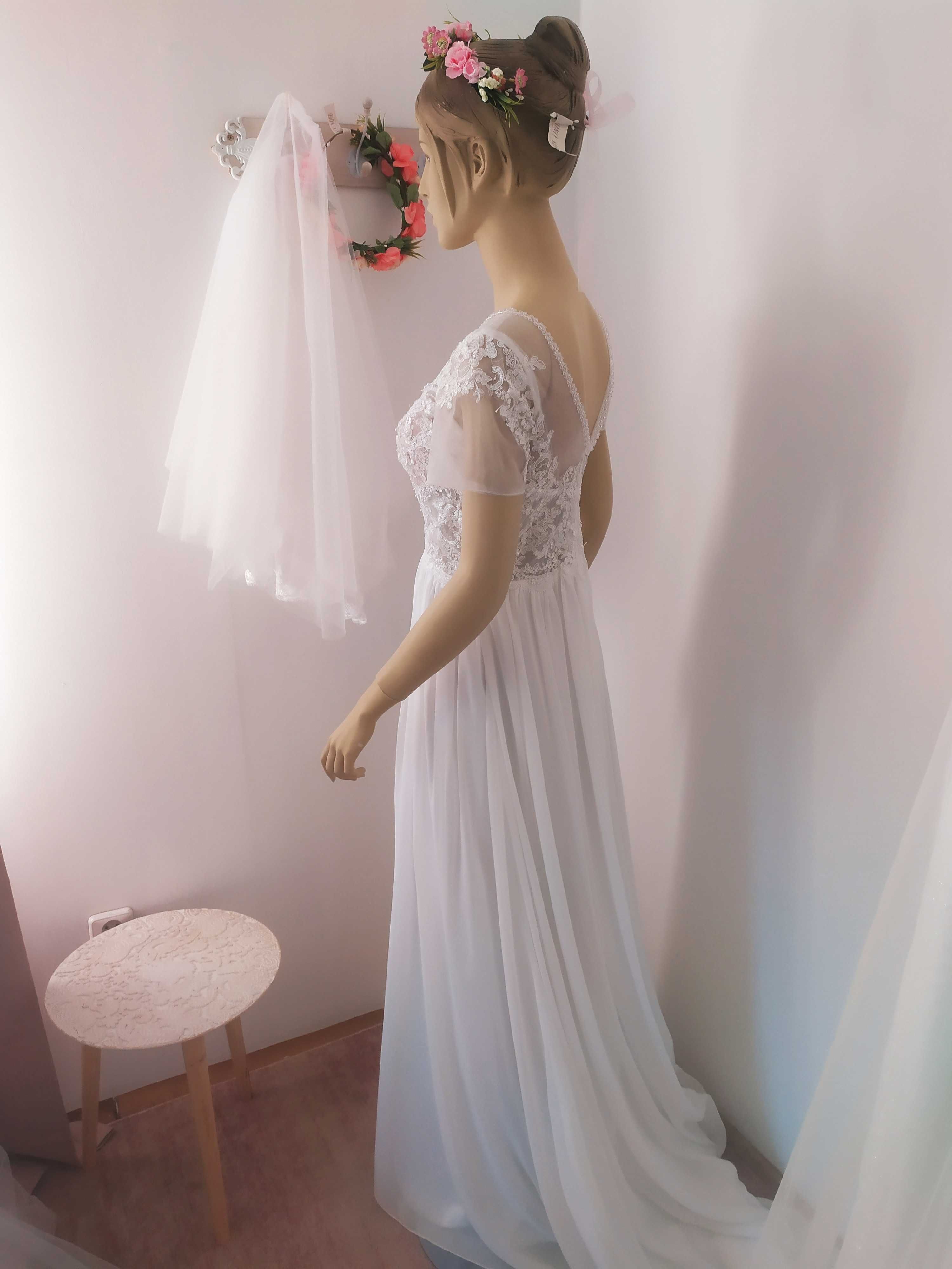 OkazjaNowa suknia ślubna z krótkim rękawem koronkowa muslinowa r. 40