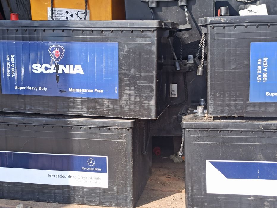 Akumulatory poserwisowe do aut ciężarowych,fotowoltaiki 230Ah,180Ah.