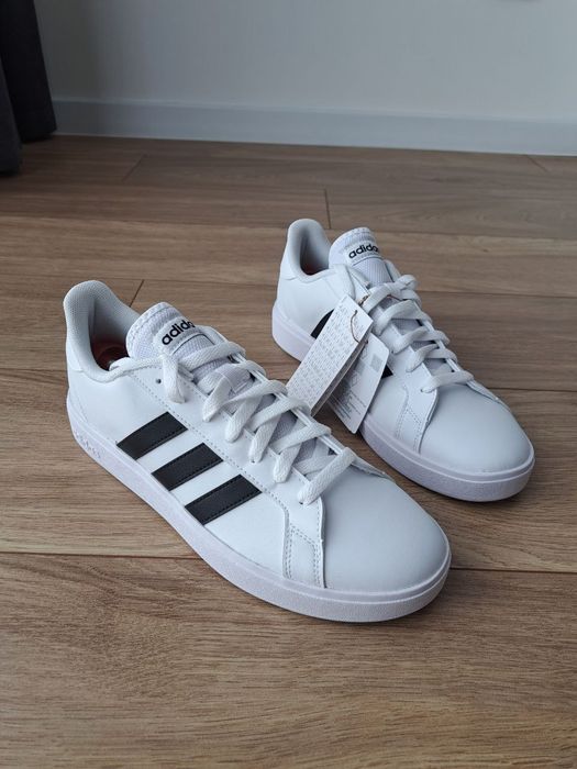 Кеди Адідас adidas оригінал НОВІ 43 44 розмір