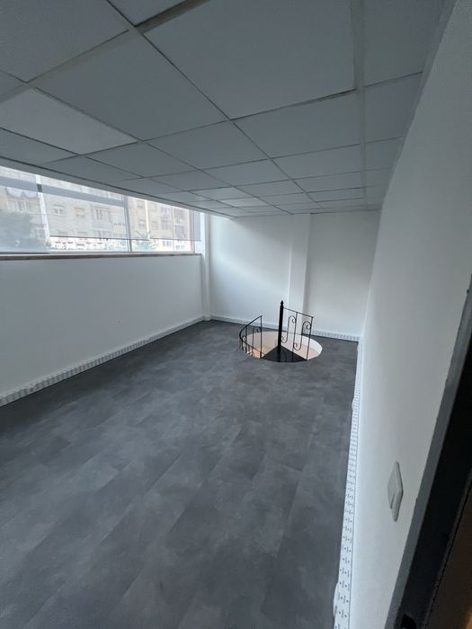 Escritorio / Loja / Espaço Comercial