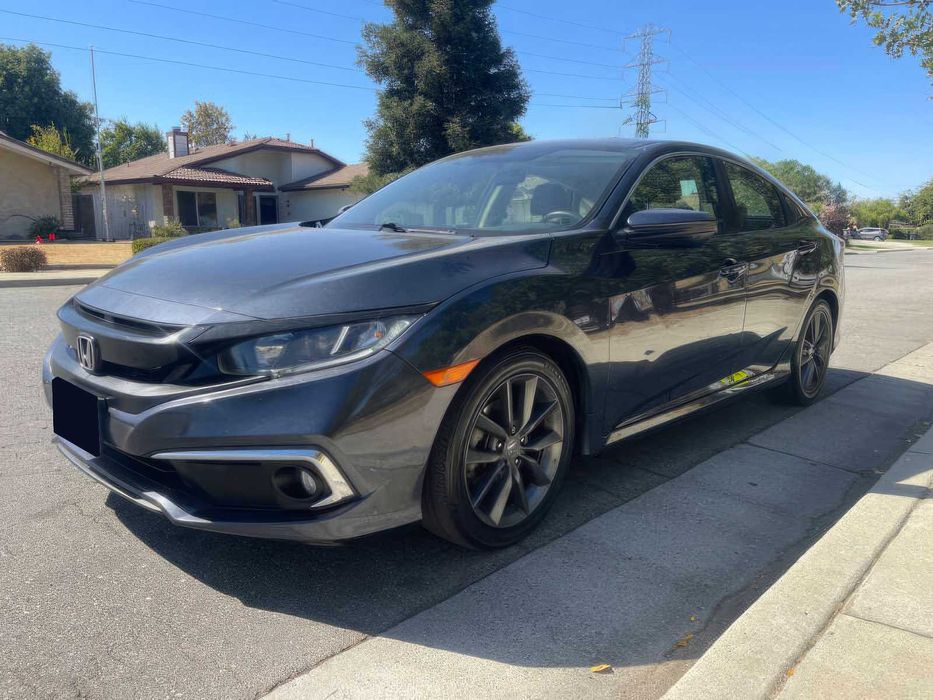 Honda Civic EX      2019