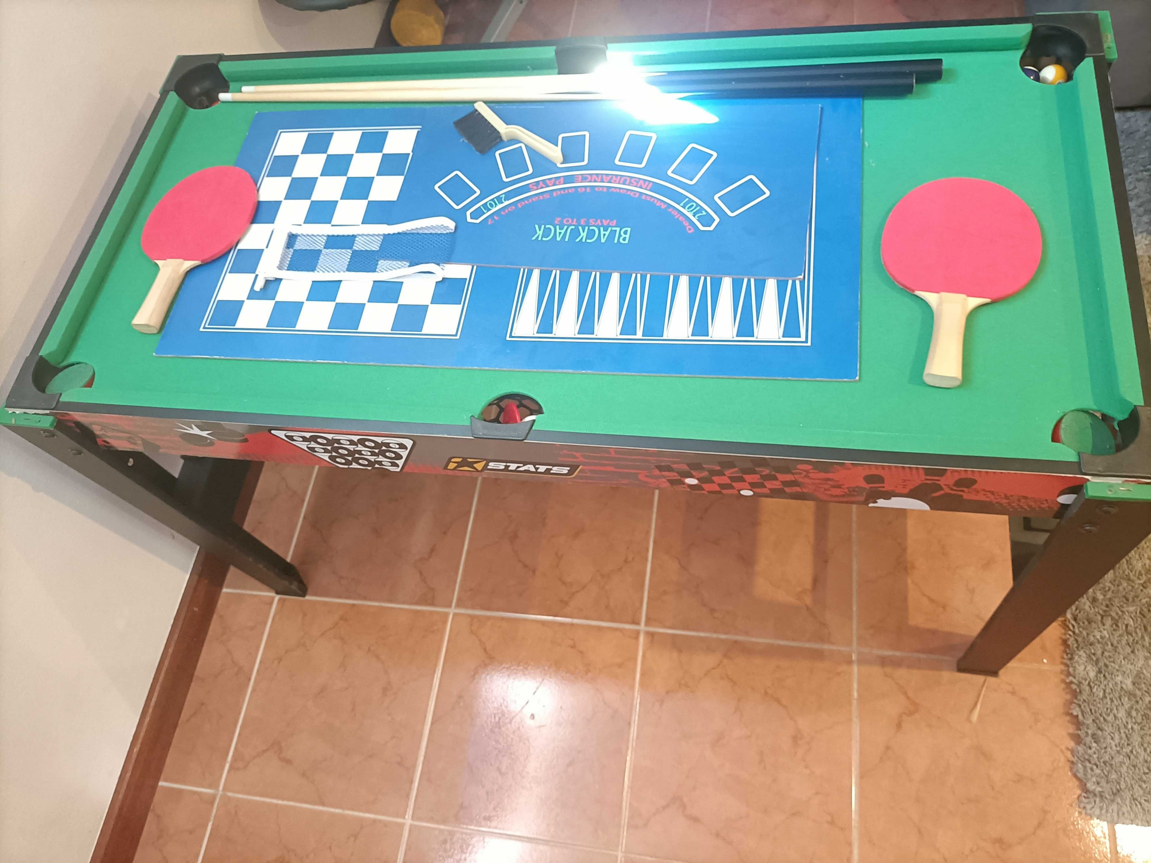 Mesa infantil matrecos, snooker e mais jogos