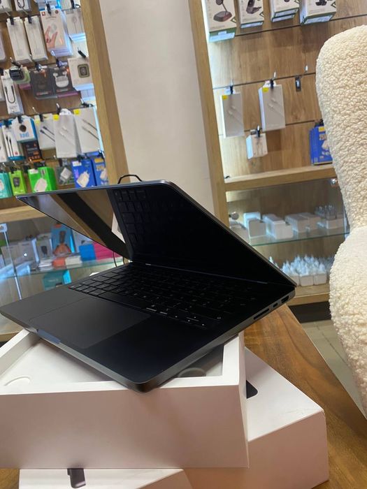 Ноутбук Apple MacBook Pro 14" M4 Pro 24/512GB Space Black (MX2H3) 2024