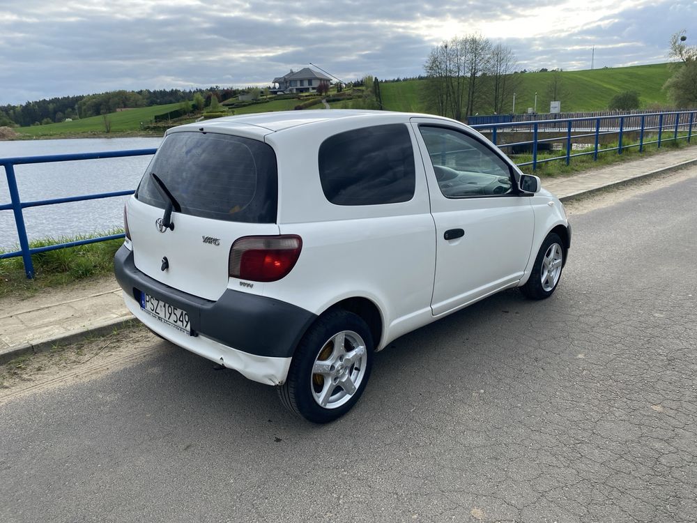 Sprzedam toyota yaris