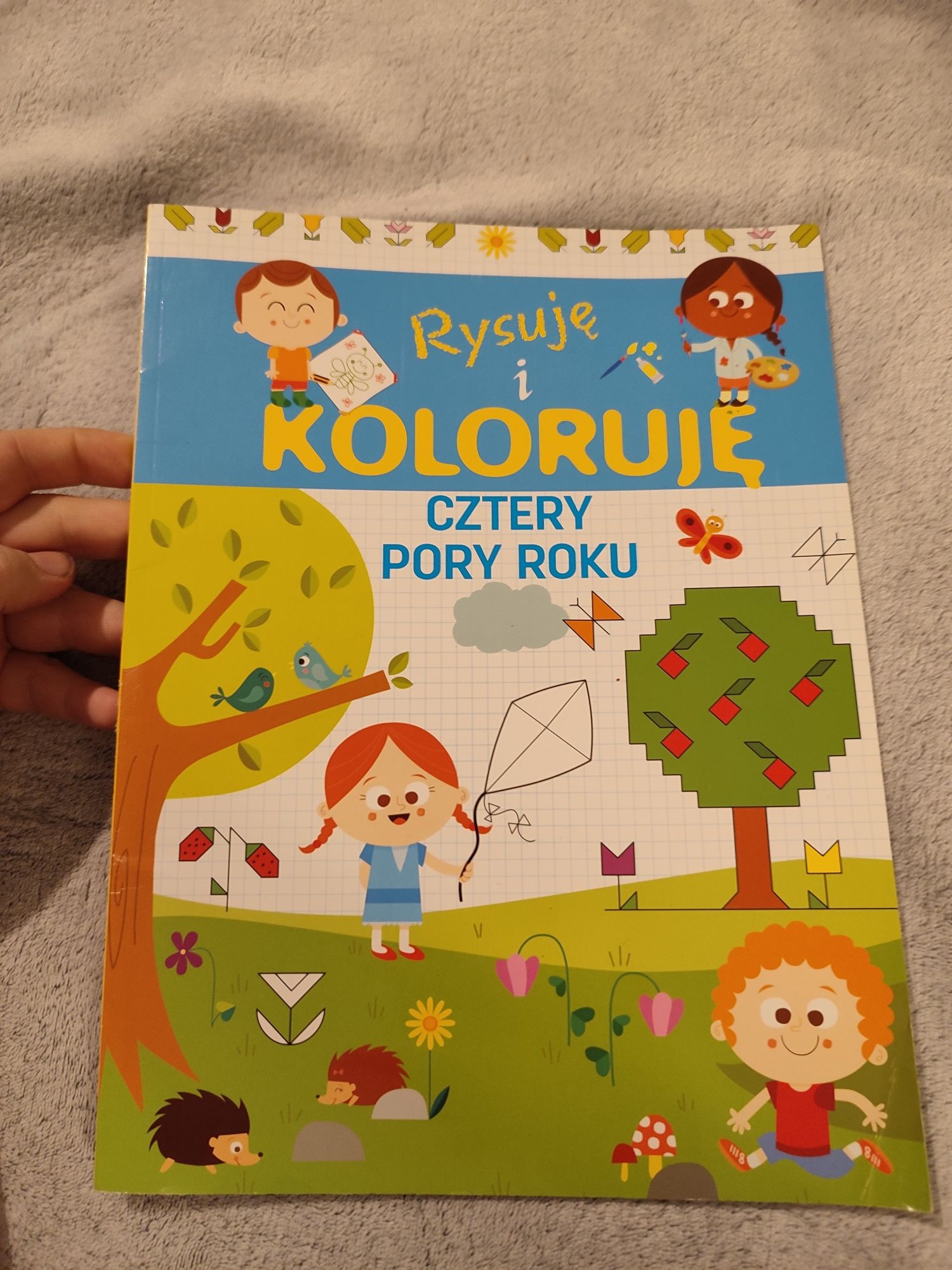 Rysuje i koloruje. Cztery pory roku