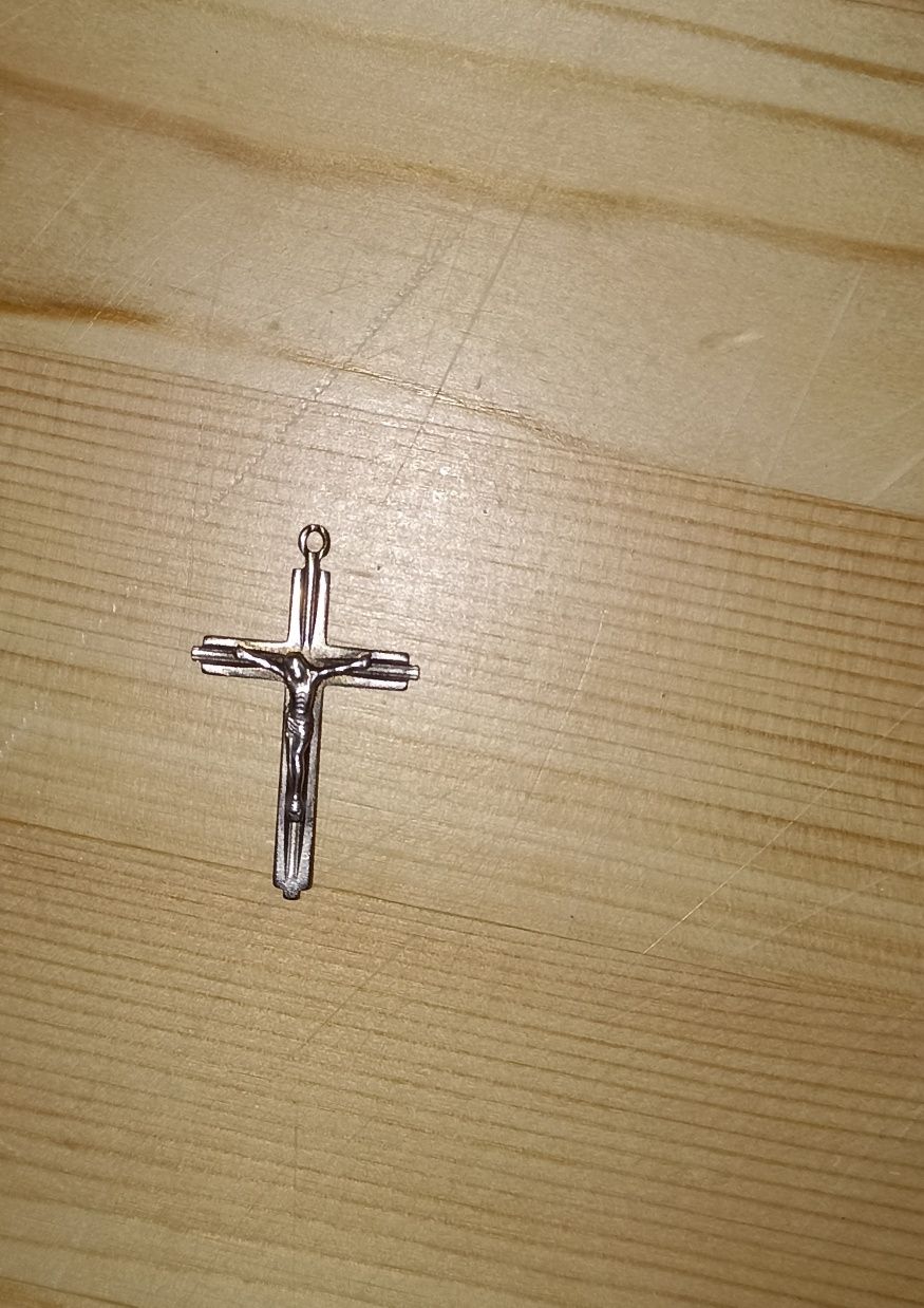 krzyżyk srebrny mały