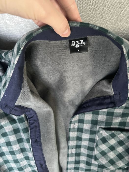 Сорочки у клітинку, розміри S та M.