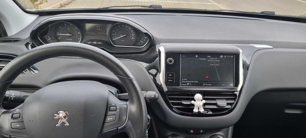 Peugeot 2008 1.2 82cv Puretech Business 40Mil Kms