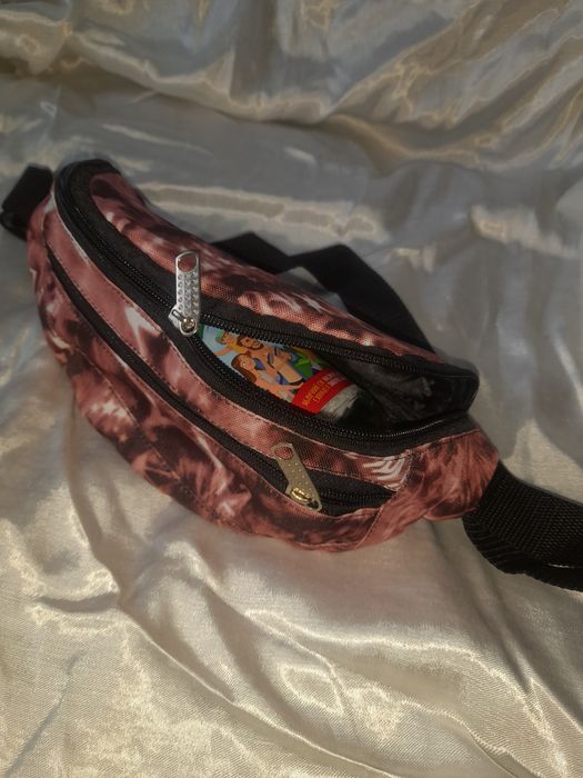 Бананка.  Поясна сумка.