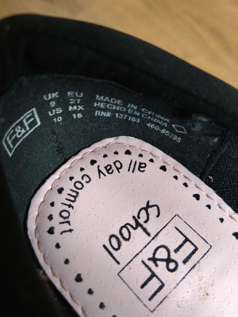 Туфлі 16 см F&F Clarks розмір 26 туфли туфельки мешти