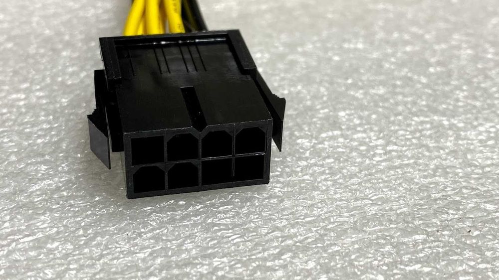 Кабель для відеокарт 18 AWG перехідник GPU 8 pin на 2х8 pin