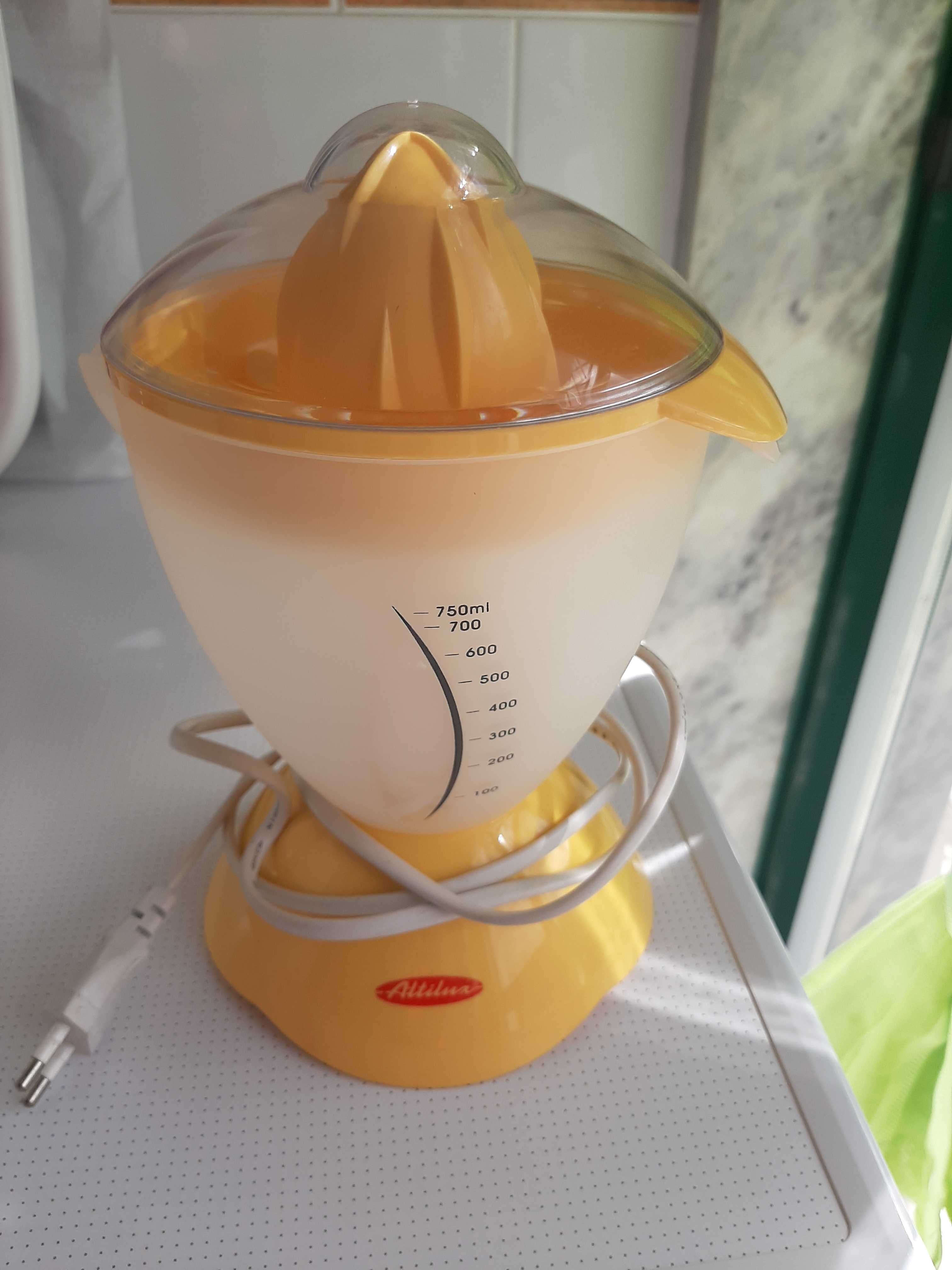 Espremedor de citrinos (eléctrico)