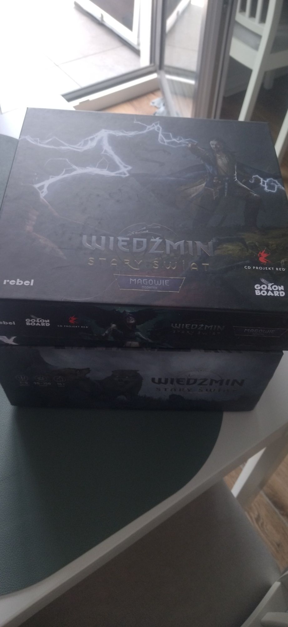 Wiedźmin Stary Świat Deluxe + Dodatek Magowie