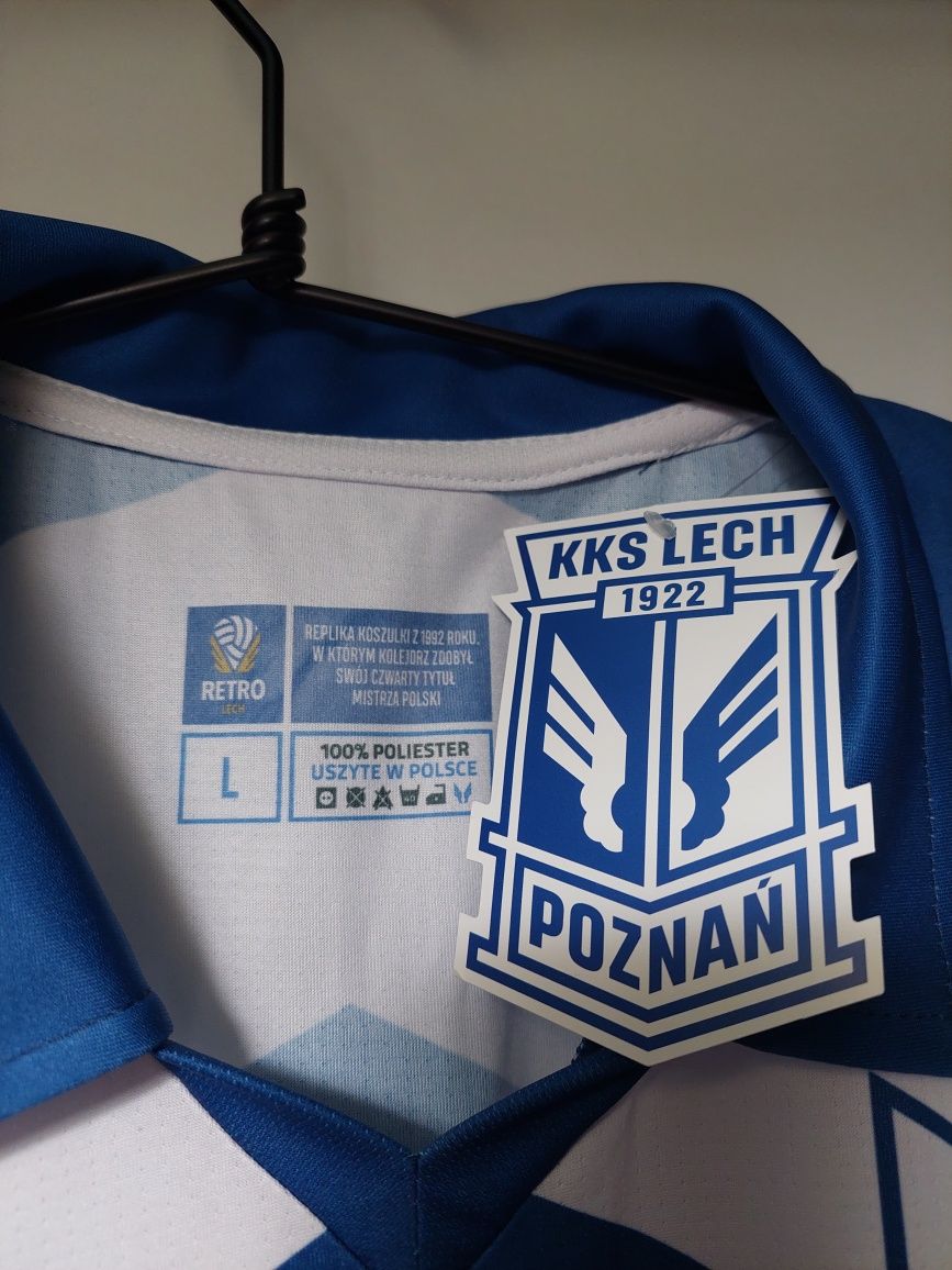Koszulka retro Lech Poznań z autografami – rozmiar L – nowa z m