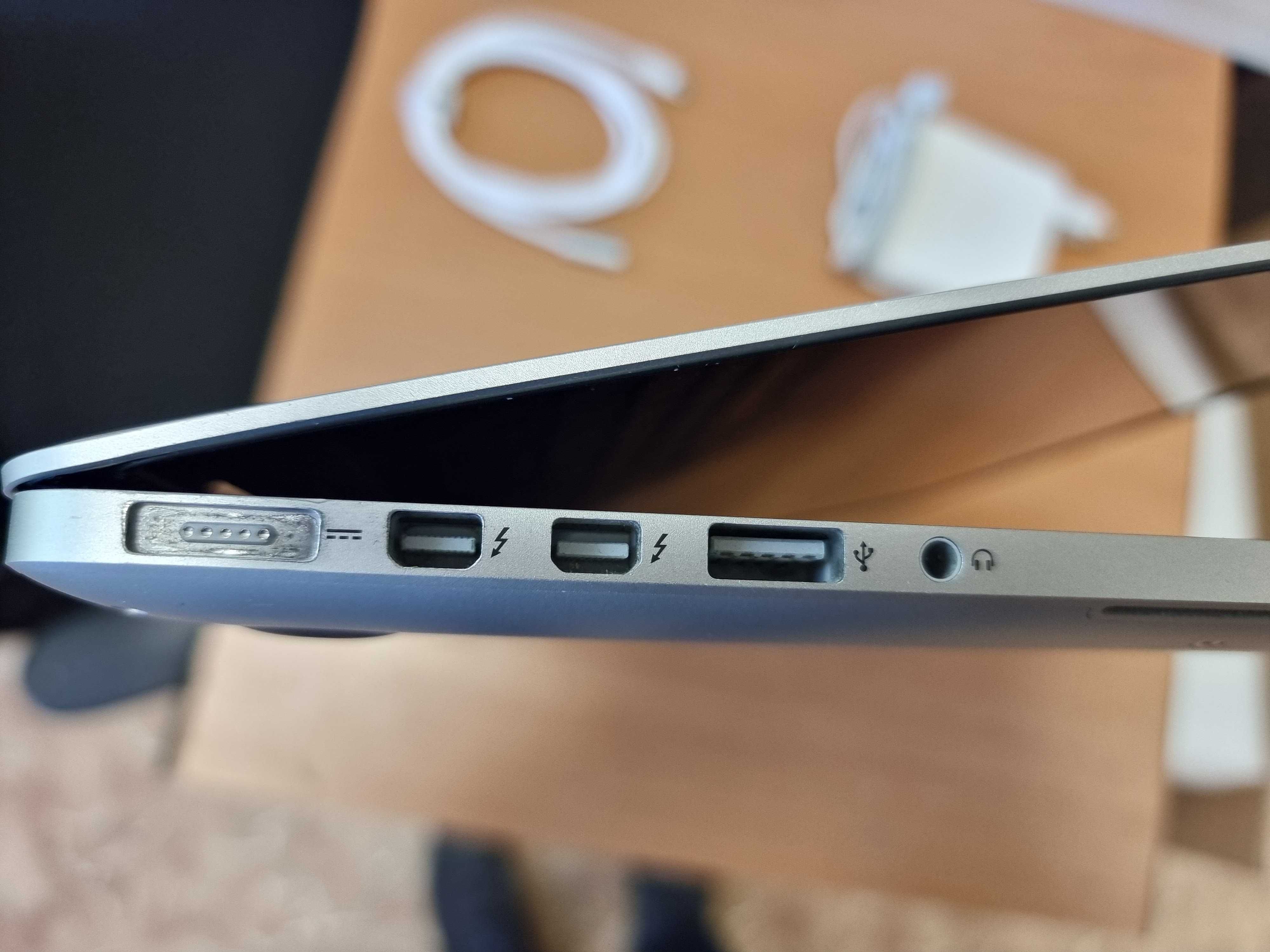 Ноутбук Apple Macbook Pro 15 mid 2015 A1398 i7 16Gb 512Gb