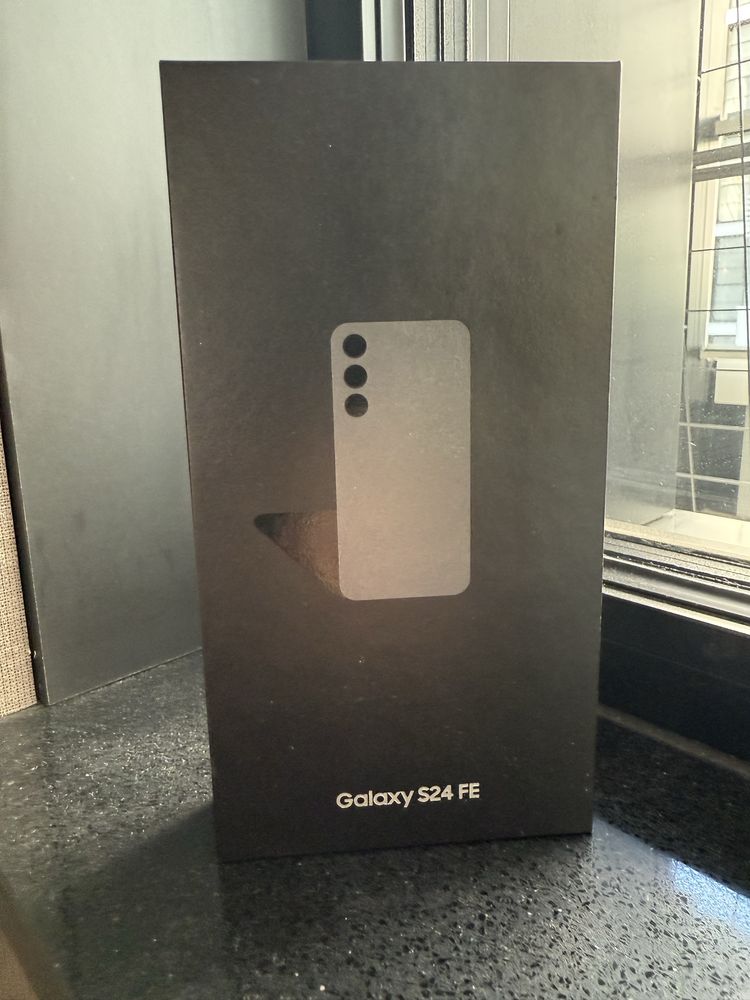 NOWY Samsung S24 FE