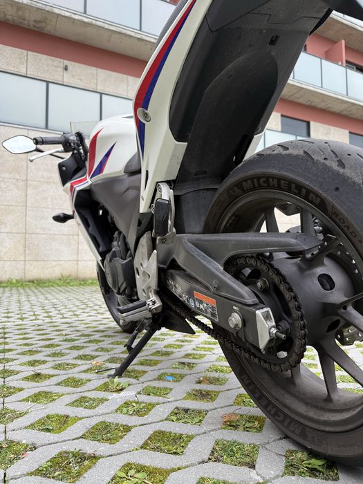 Honda CBR500R – 2014 – 35 kW (A2) – 35.800 km