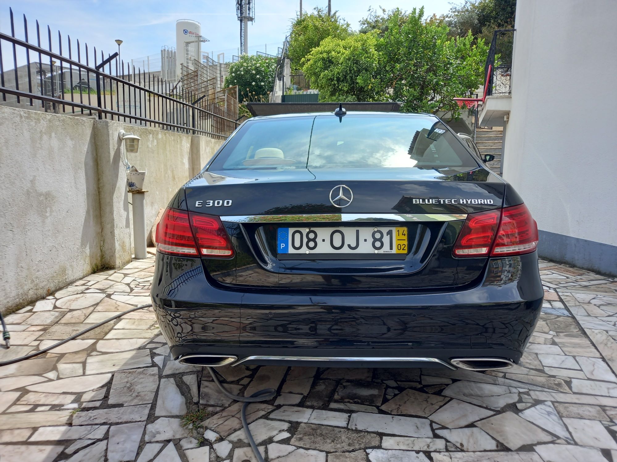 Mercedes Benz E300 CDI BLUETEC HYBRID AVANTGARDE