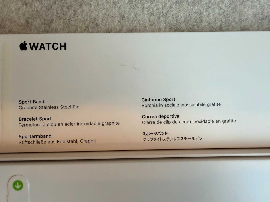 Apple Watch Series 7 45mm size, GPS + Cellular LTE version