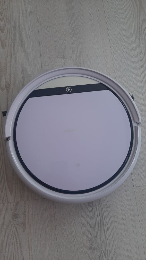 Sprzedam robot sprzątający