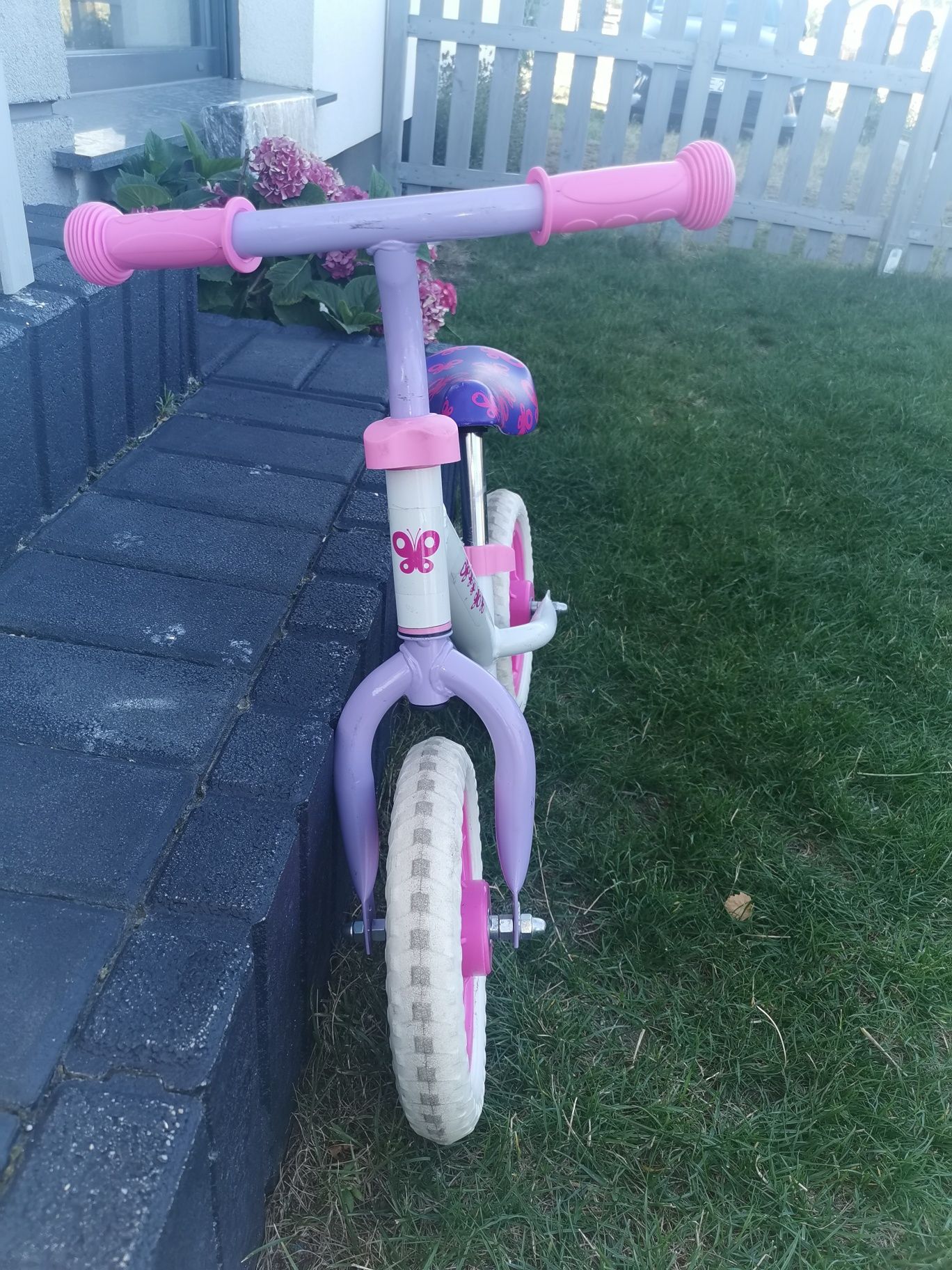 Rower biegowy dla dziewczynki
