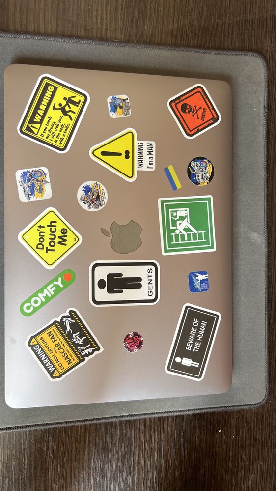 MacBook pro m2 13,3“ 2022