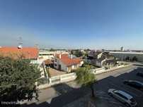 Apartamento T3 situado na vila de Alcains, Castelo branco