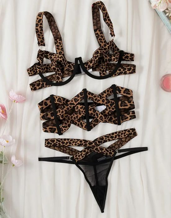 Леопардова білизна, L