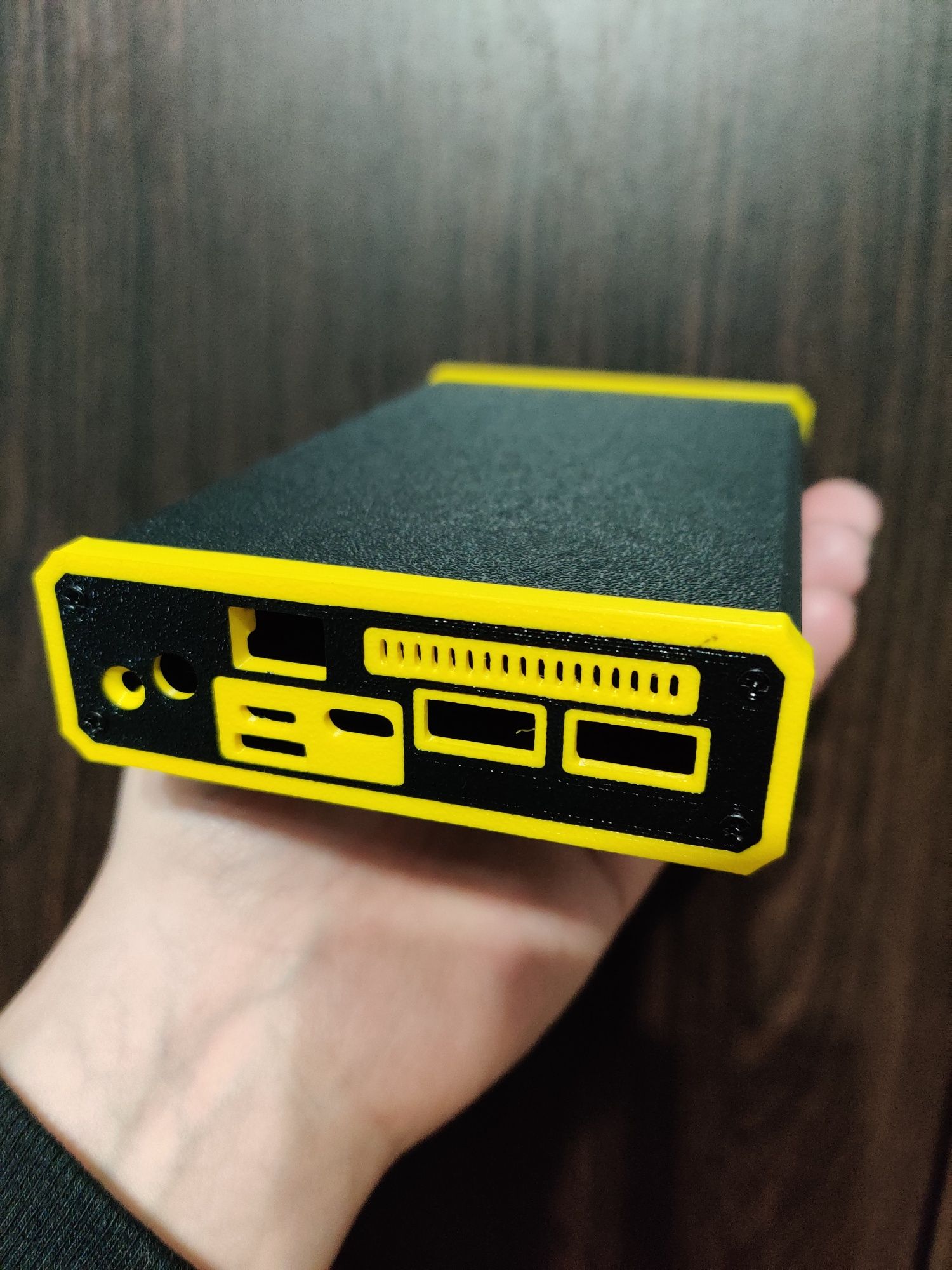 Корпус під плату 65 ват  .Корпус для модуль power bank 100watt 21700