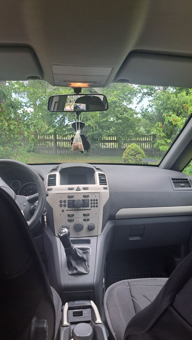 Opel zafira 1.7 TDI