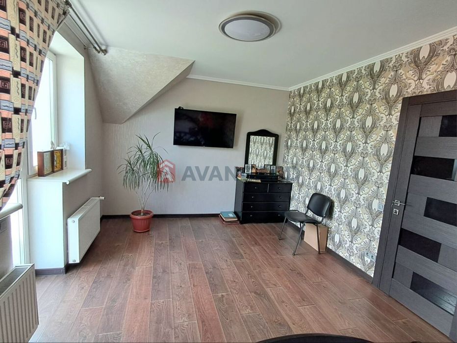 Сучасний будинок з камінним залом та садом, Глеваха (Кожухівка)