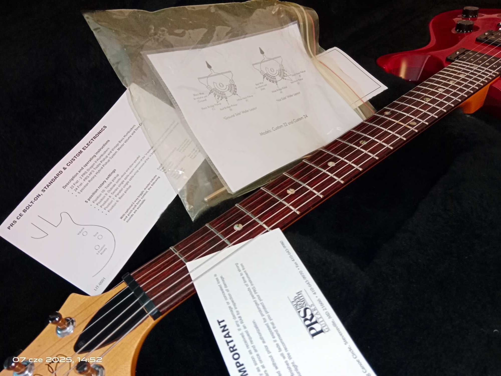 PRS CE24 USA z 2008 roku z futerałem