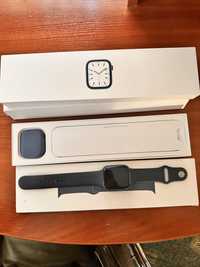 Продам Apple Watch 7 45mm