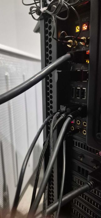 Computador i9 10900k + Aorus z490 xtreme + 32gb 4000MHz + 2080 SUPER