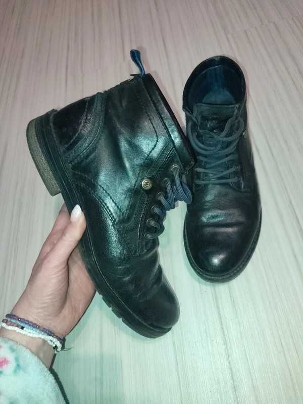 buty trzewiki męskie rozm. 40 firmy Wrangler