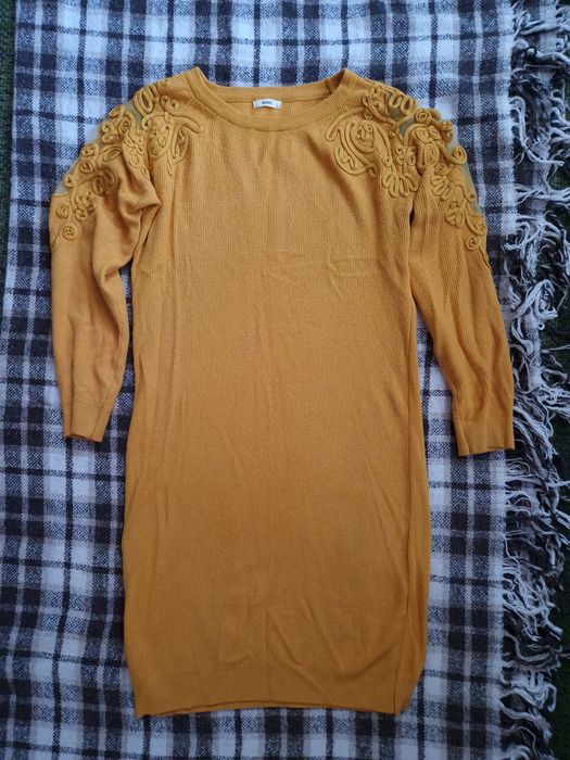 Сукня трикотажна жіноча гірчична