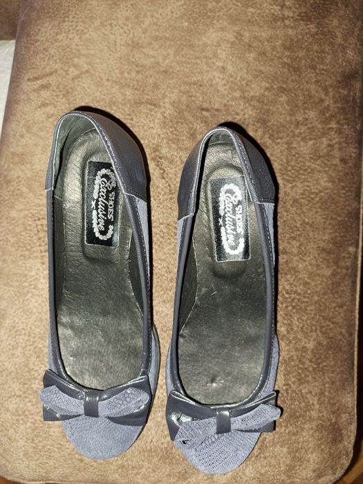 Sapatos azuis, n 36  de senhora