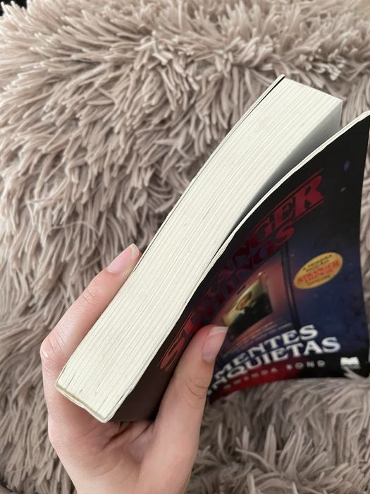 Livro Stranger Things