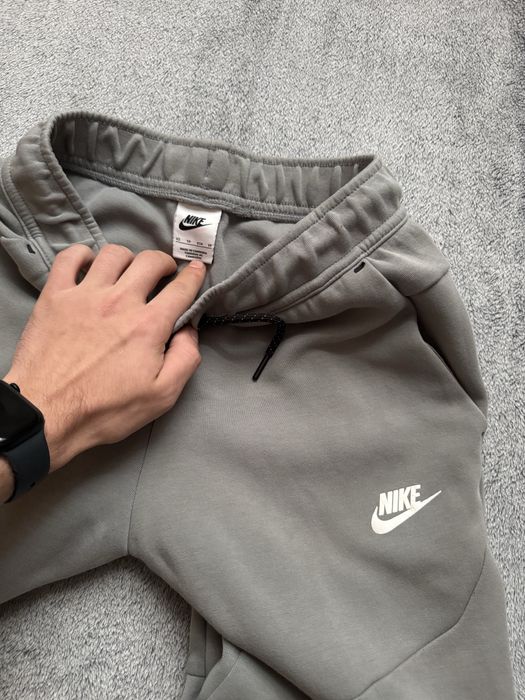 Штани nike tech fleece