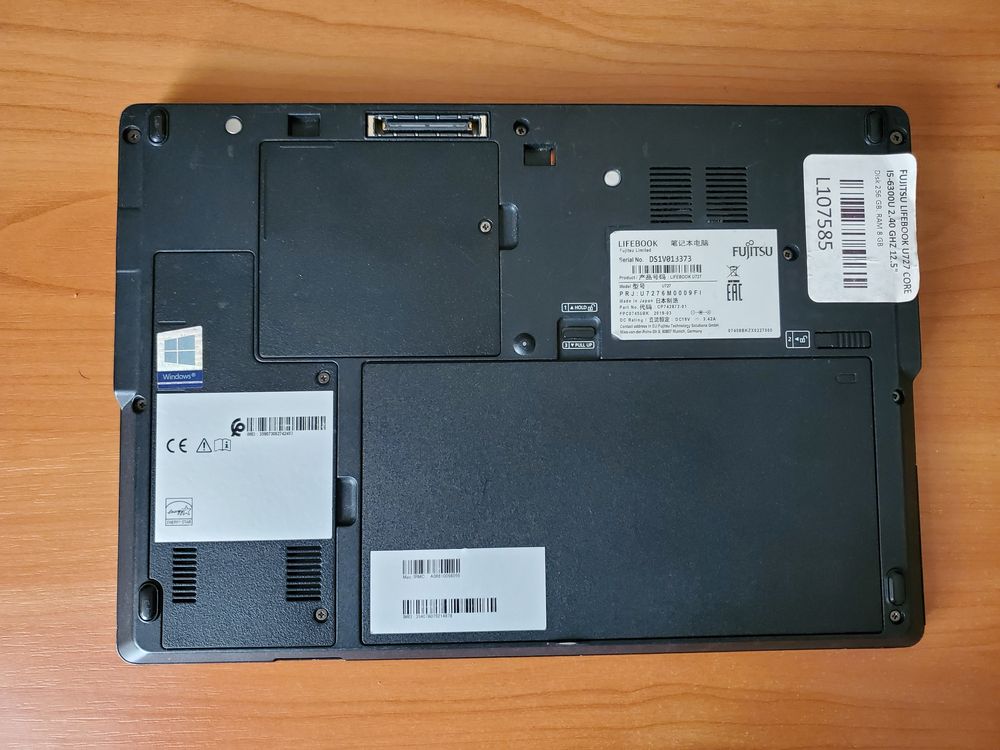 Компактный и легкий ноутбук Fujitsu LifeBook U727
