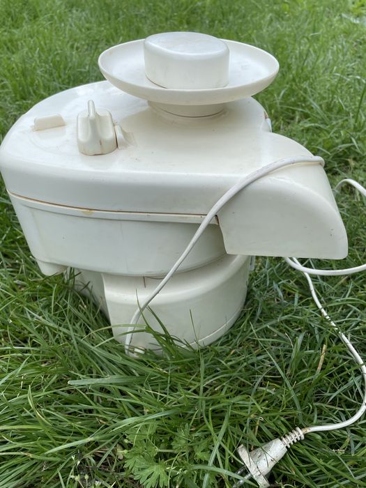 Соковыжималка Родничок СВПП-301М