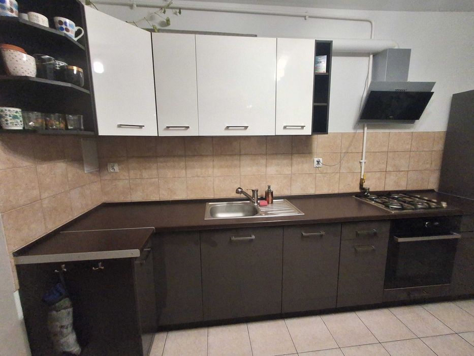 Zestaw mebli kuchennych